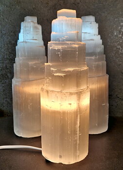 Selenit Lampa Torn, med elsladd - 25cm - AA kvalitet
