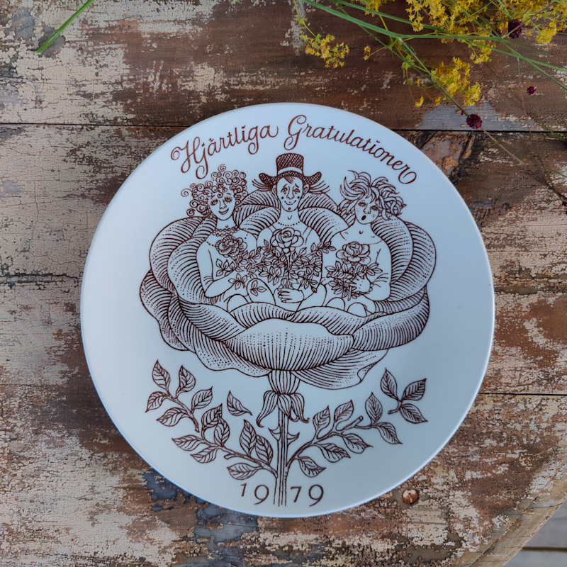 Gratulationstallrik 1979 från Gustavsberg