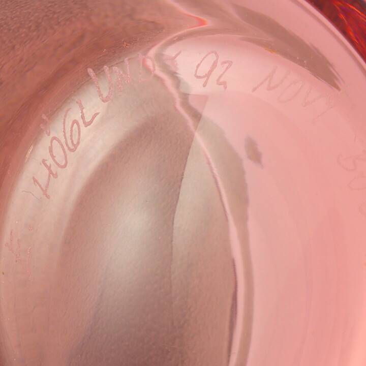 Erik Höglund (1992) Pink Rounded Bowl 10 cm