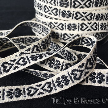 Folk art ribbon 11mm hearts black on unbleached white 1241-3