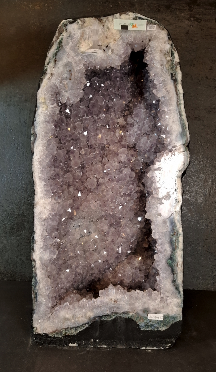 Ametist  Grotta , 25kilo - 2