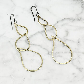 Earring - Tripple Tear Drop - brass
