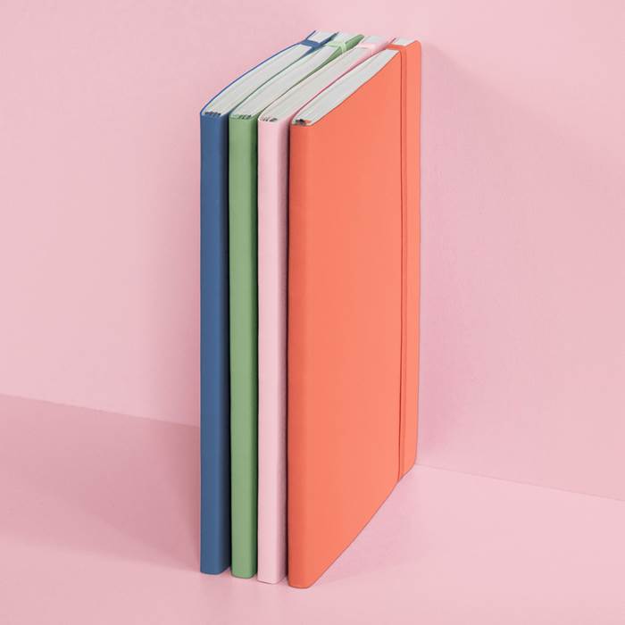 Anteckningsbok A5 soft dot sva - 4