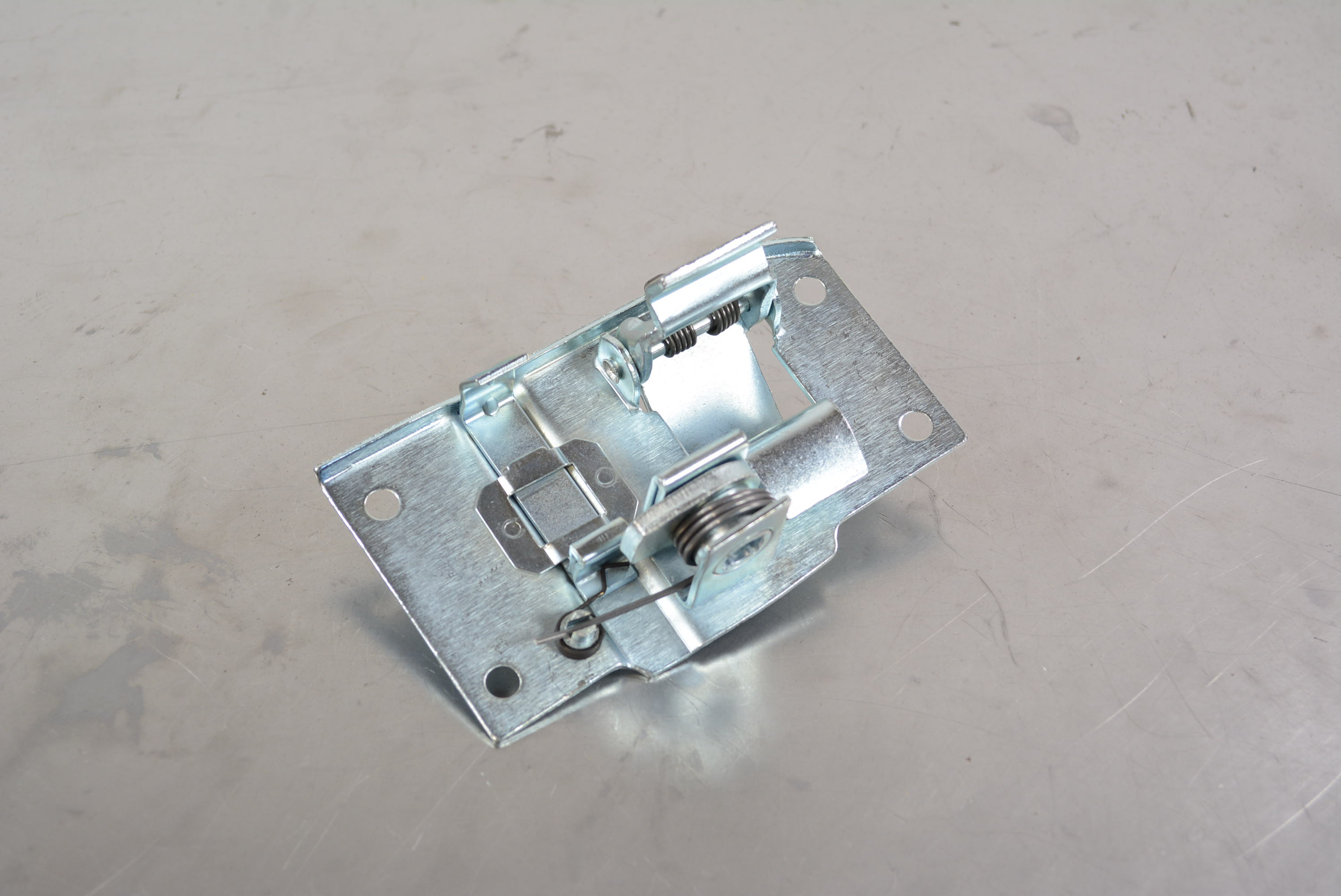 Door Latch 28-29 LH - 2