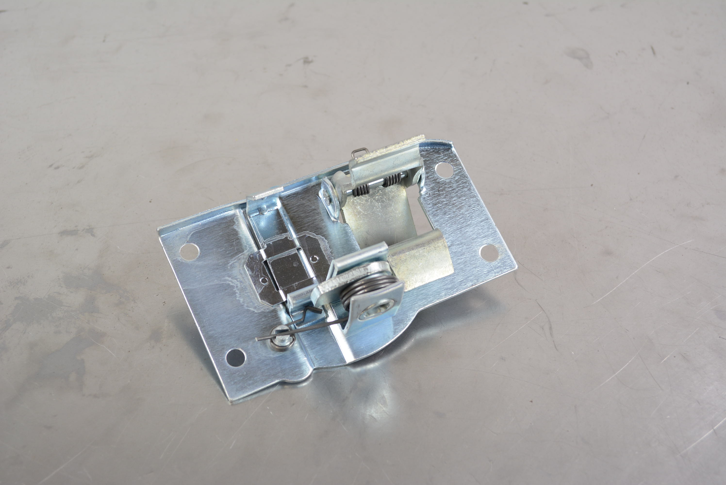 Door Latch 30-31 LH - 2