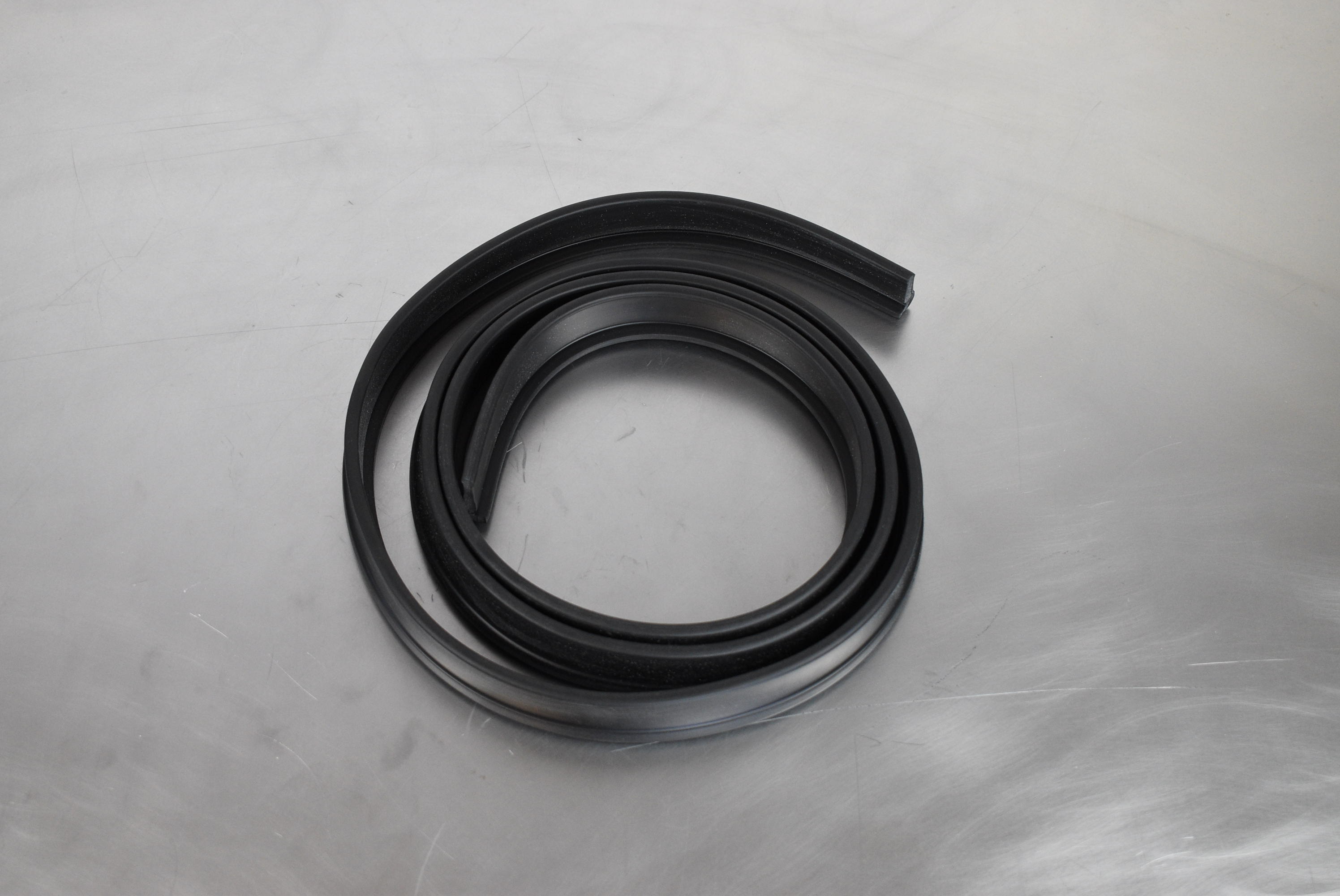 Firewall To Cowl Seal -32