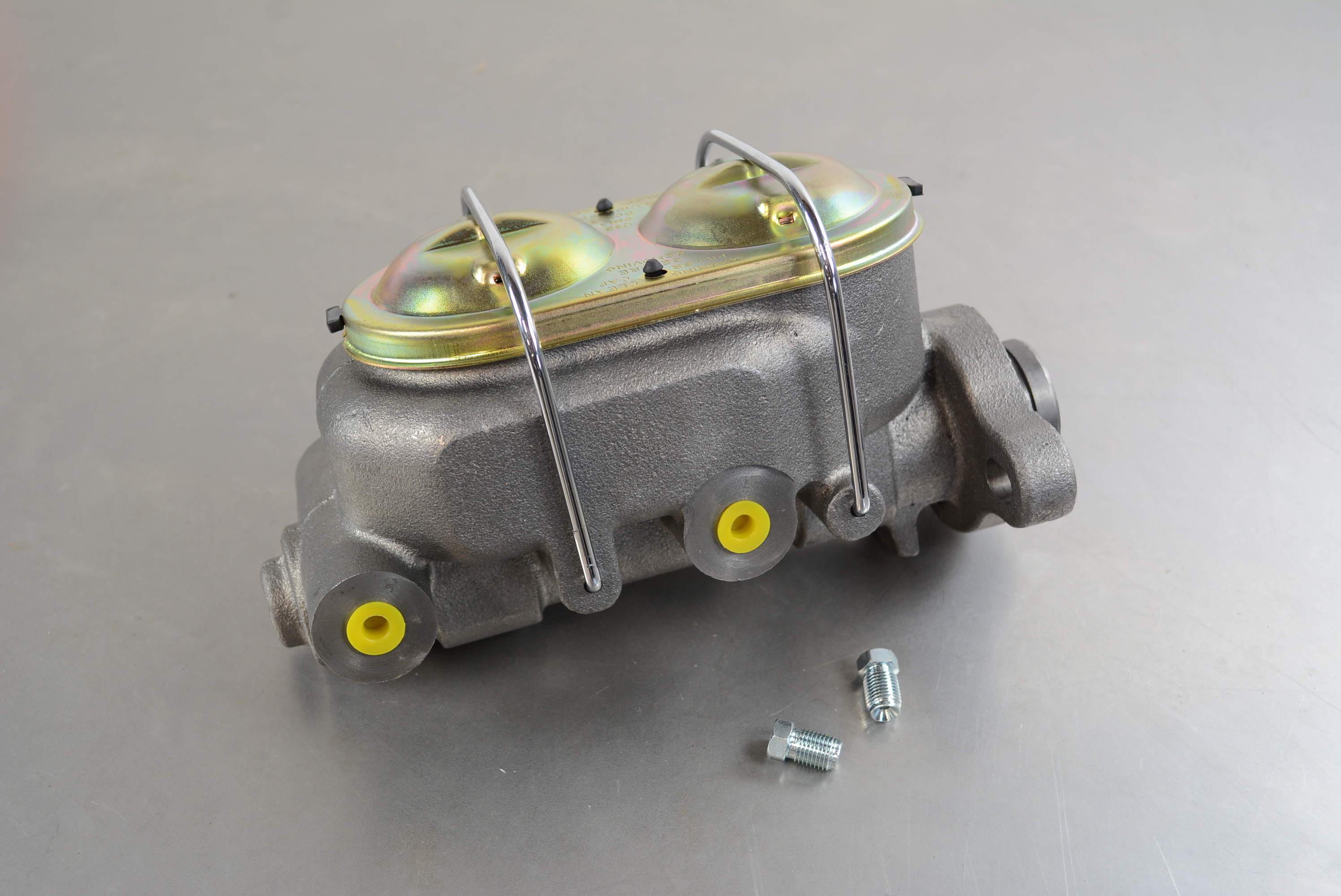 Huvudcylinder 1-1/8´´ Kolv 3/8´´
