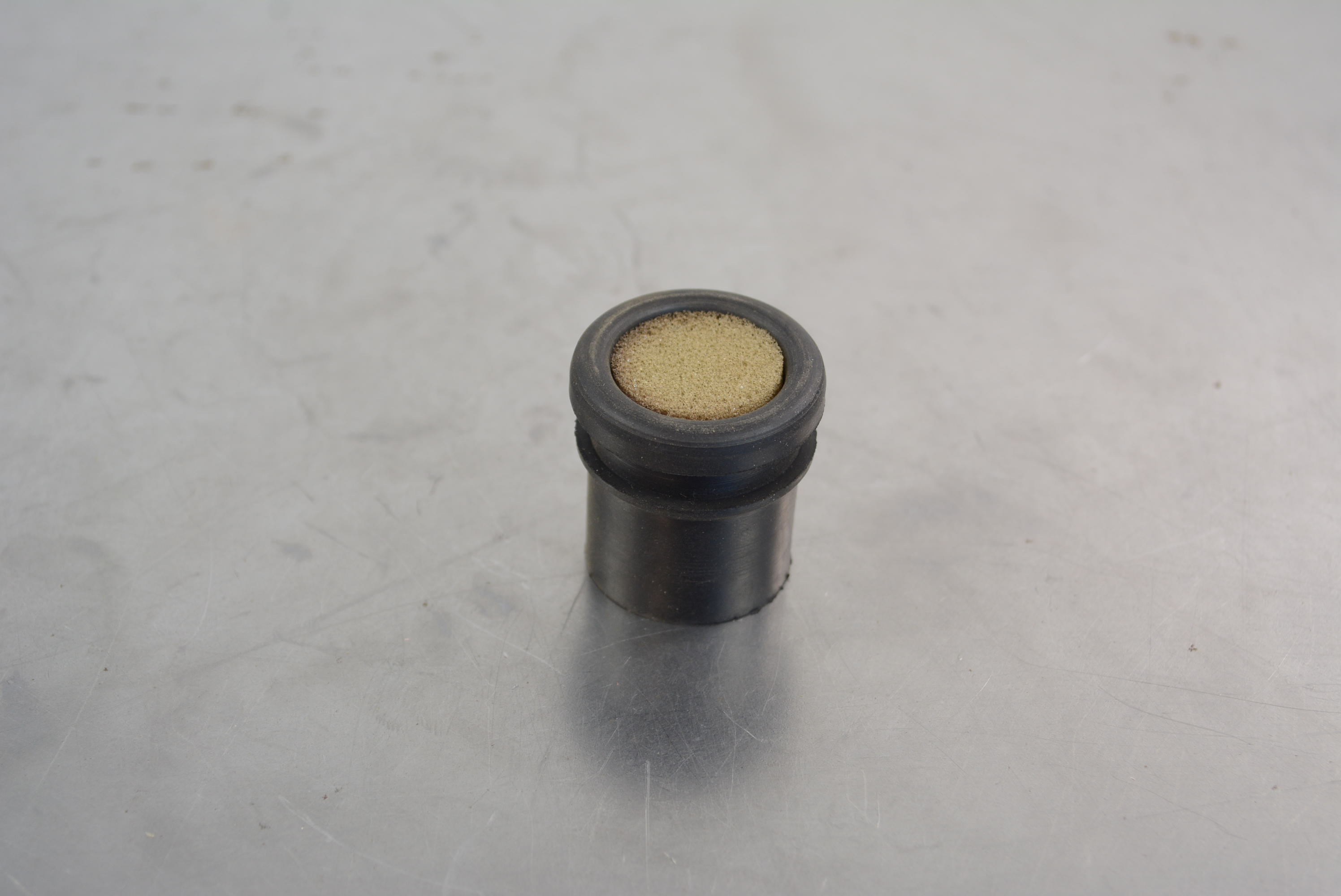 Breathergummi 1.25´´ x 1´´ Stål