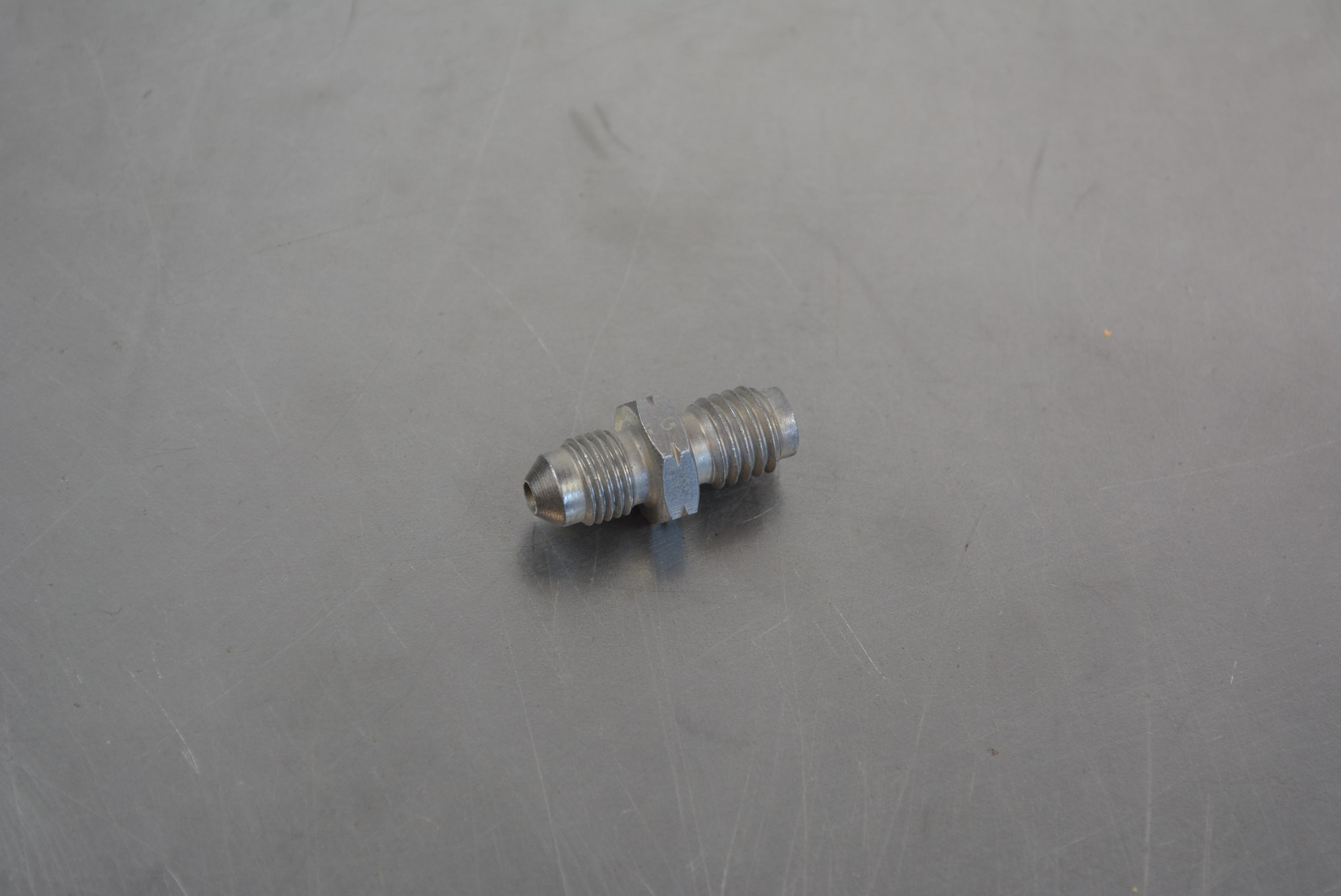 Bromsnippel AN3 - M10 x 1.5mm GM