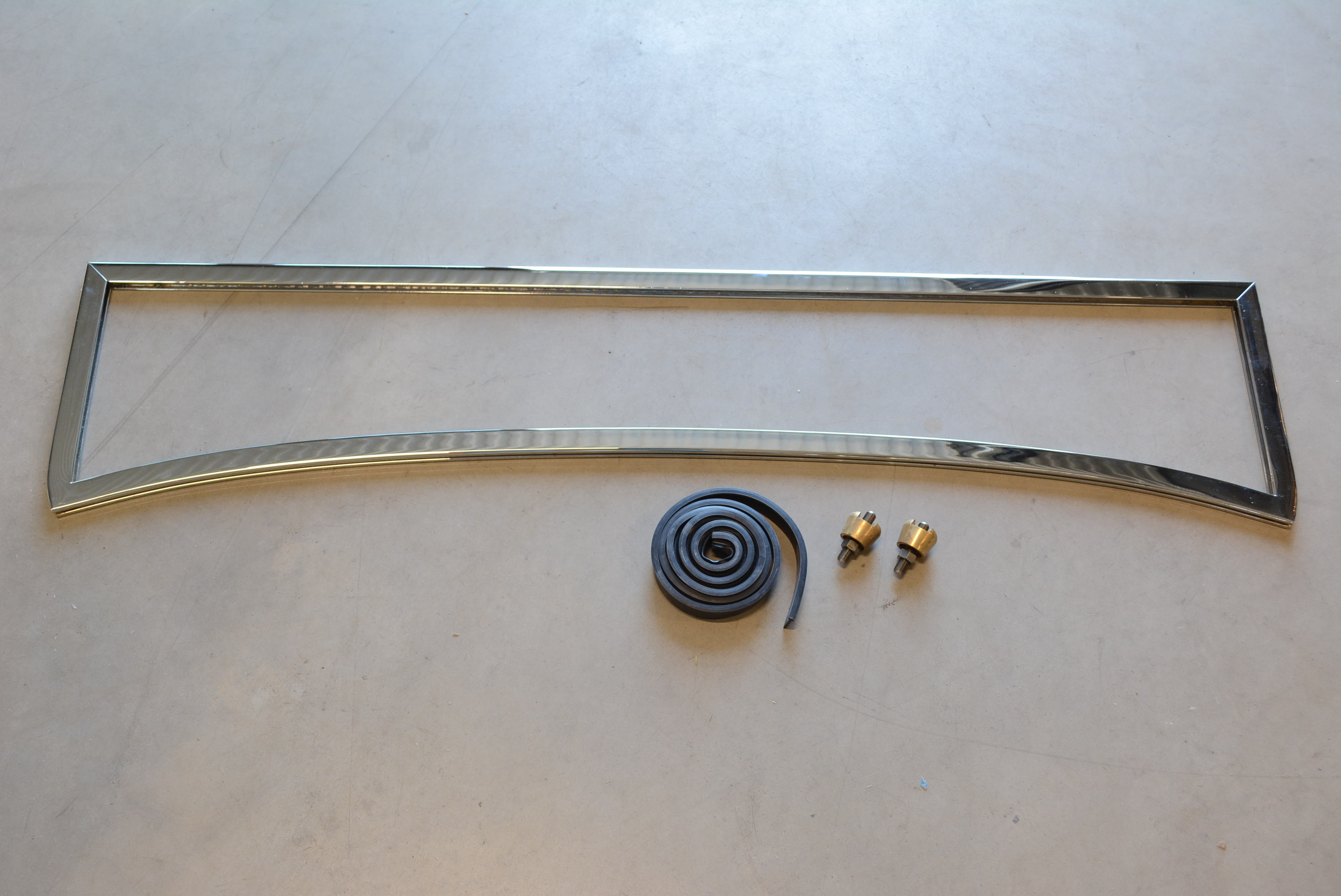Rutram -32 Roadster 3´´ Chop Krom