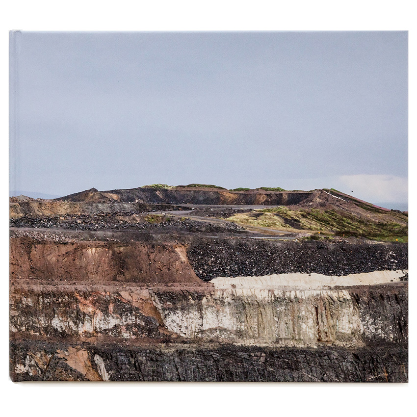 Norrakollektivet: En Plats Försvinnande/ A Place Disappearing [signed]