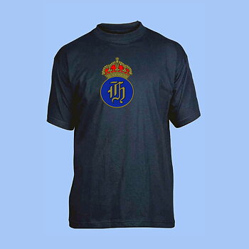 Klassisk t-shirt i 100 % bomuld, god kvalitet med stort tryk på brystet medium