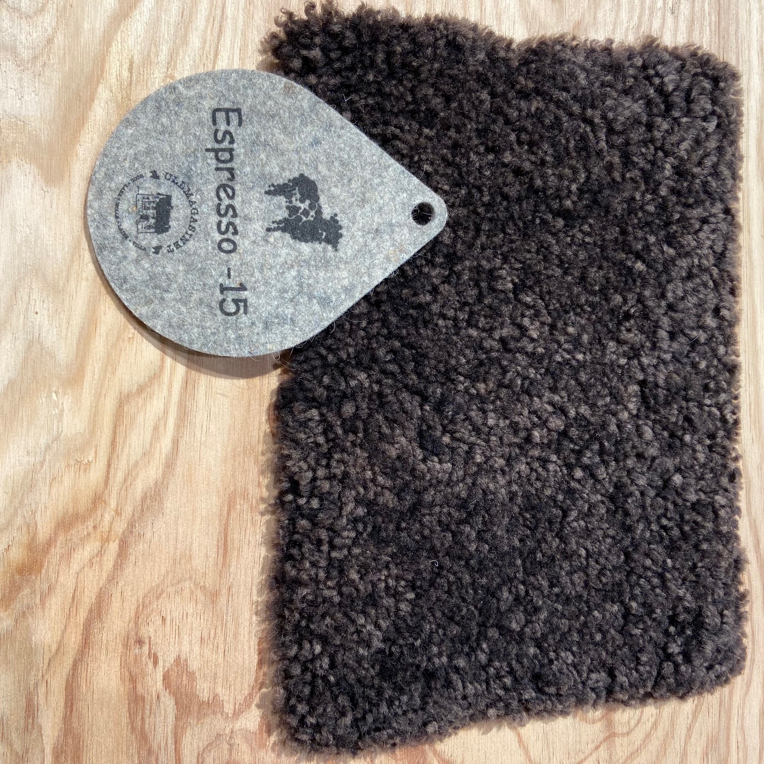 Måttanpassad fårskinnsdyna helt efter dina mått! - 21