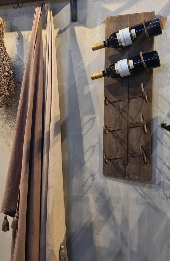 Wall-mounted wine rack - Wine Rack - 5 bottles