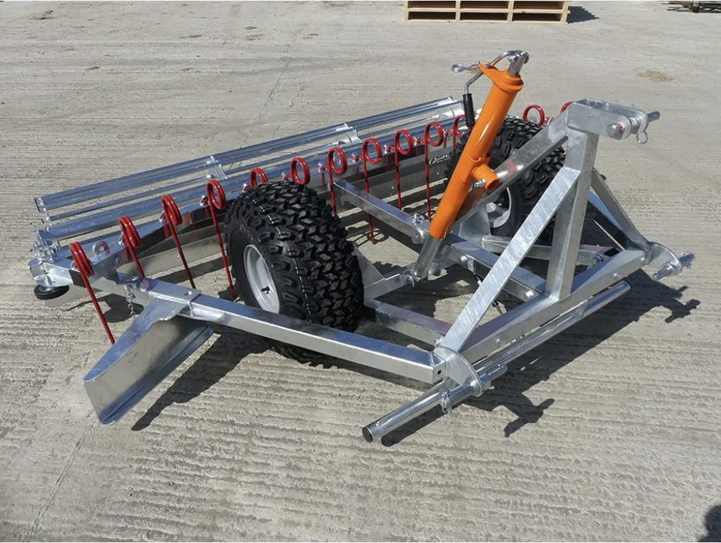 Ridbaneharv CHAPMAN MG250 med trepunktsfäste för traktor