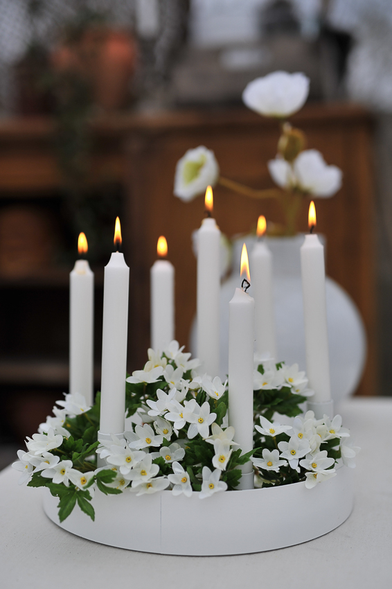 Sund - Candle tray - Candlestick - Candle holder - White - Metal - 7