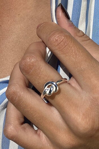 Annica Vallin - Knot  Silver Ring