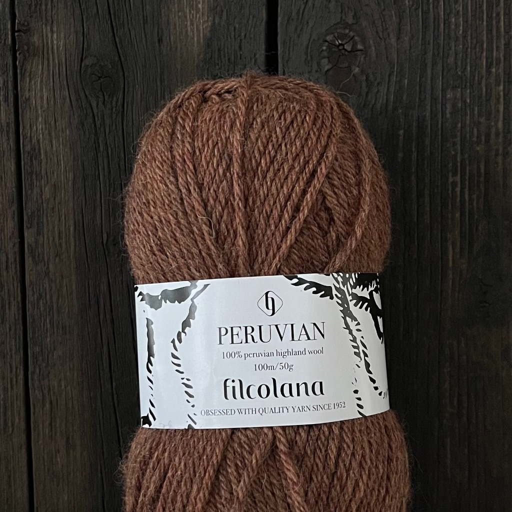 PERUVIAN , CINNAMON 817