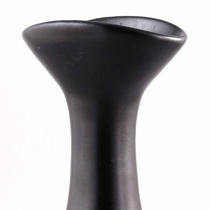 Viking Göransson (1953) Stylistically Pure Black Vase 18 cm