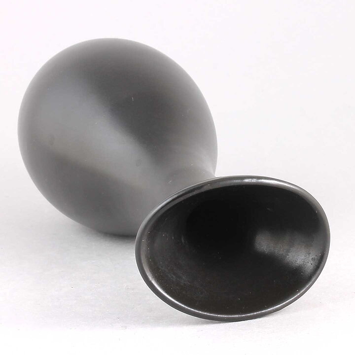 ヴァイキング・ヨーランソン スタイリッシュな真っ黒の花瓶 Vase 1953年 18cm