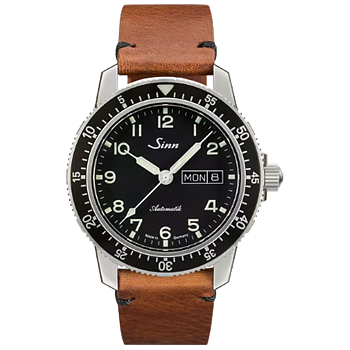 A104.011 Sinn 104 St Sa A vintage style brunt eller svart 