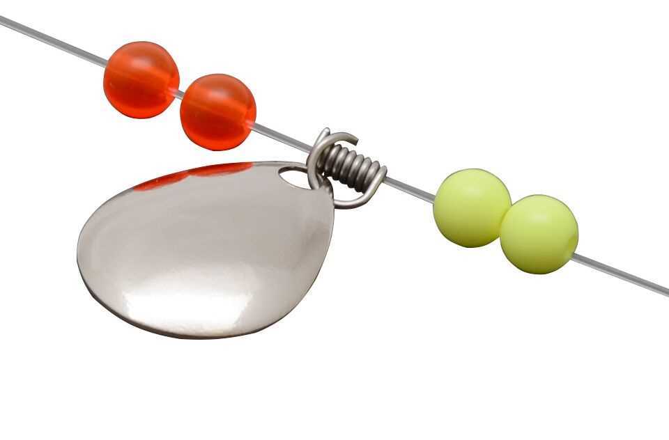 Spinner blade, wire with clip and beads. For making your own spinners, bobbin lace, spaghetti lace, etc.