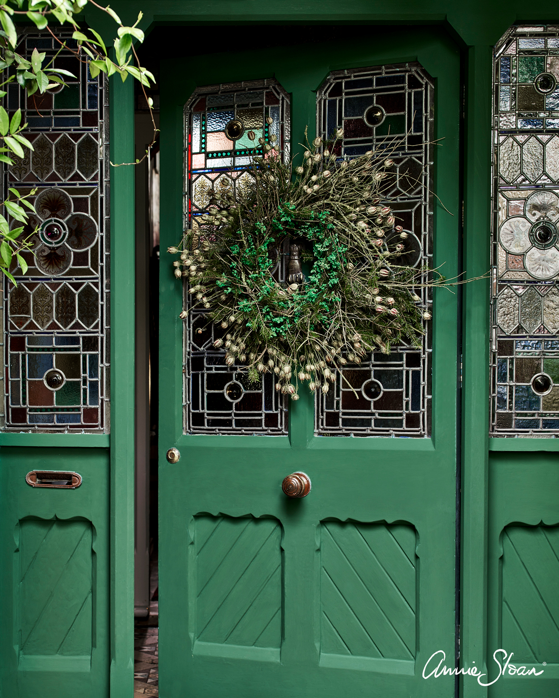 Chalk Paint Amsterdam Green, en grön lugn skogsgrön färg