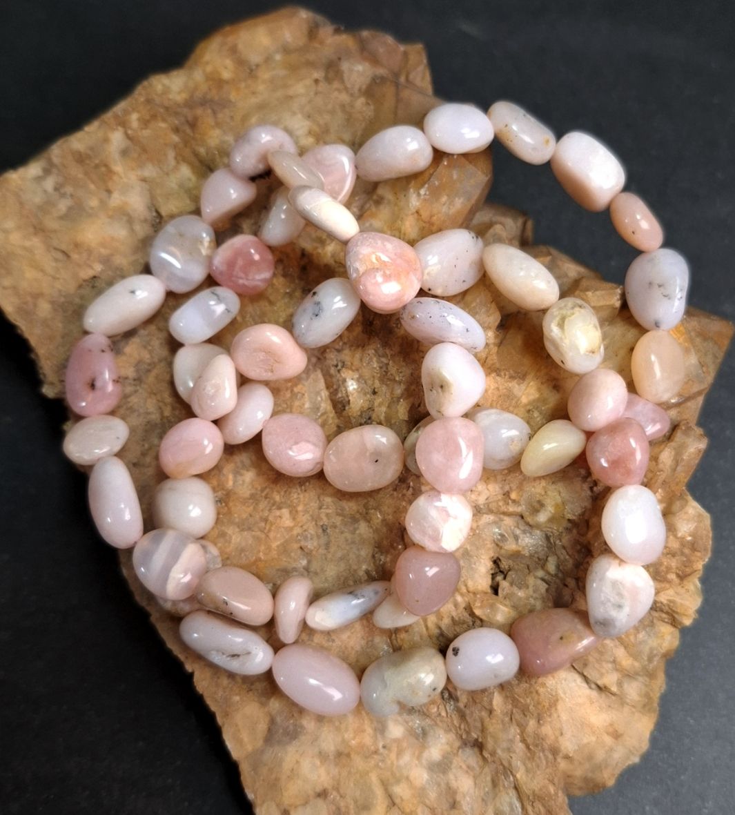 Rosa Opal pärl Armband
