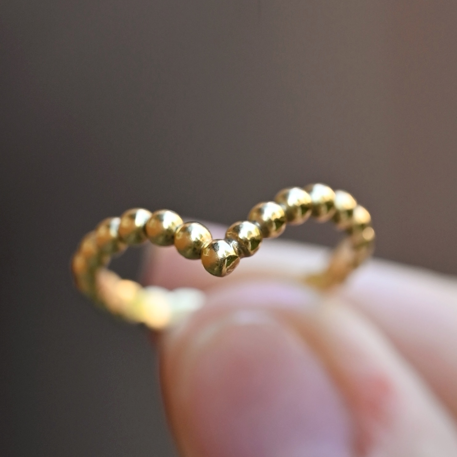 Ring Emelie V-form 2,5 mm guld 18 karat - 4