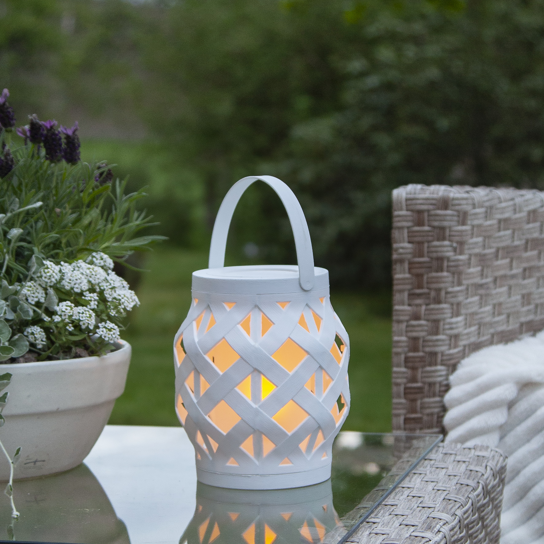 Lantern Flame - White - 16x14 cm - 3