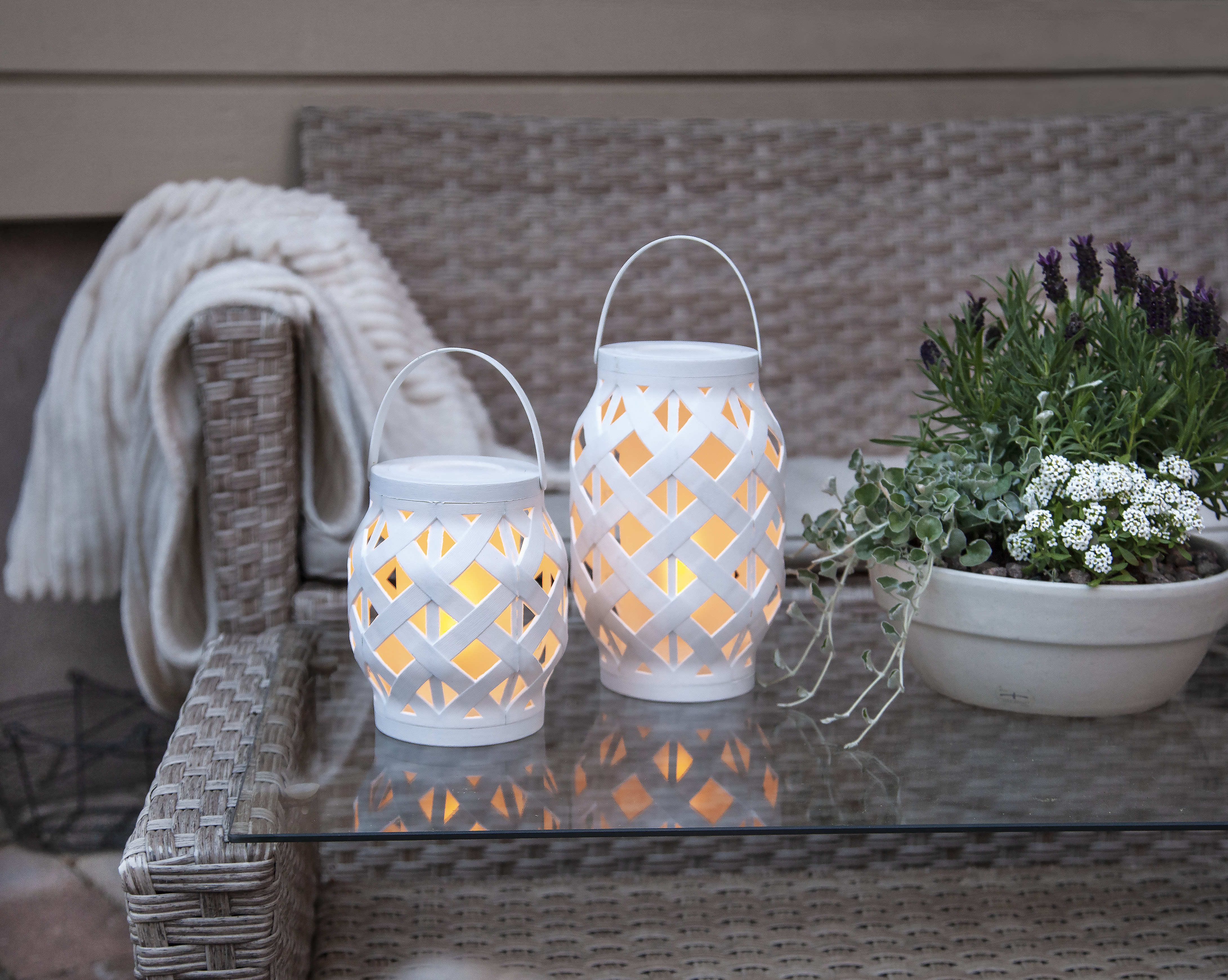Lantern Flame - White - 16x14 cm - 5