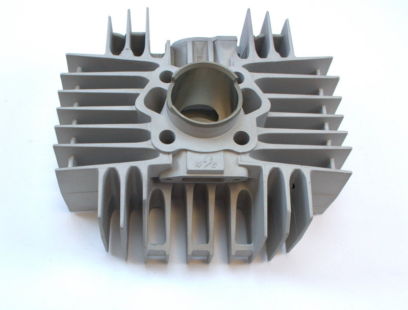 Cylinder Kreidler 40 mm med lille bolt cirkel 2,9 h.p - 3