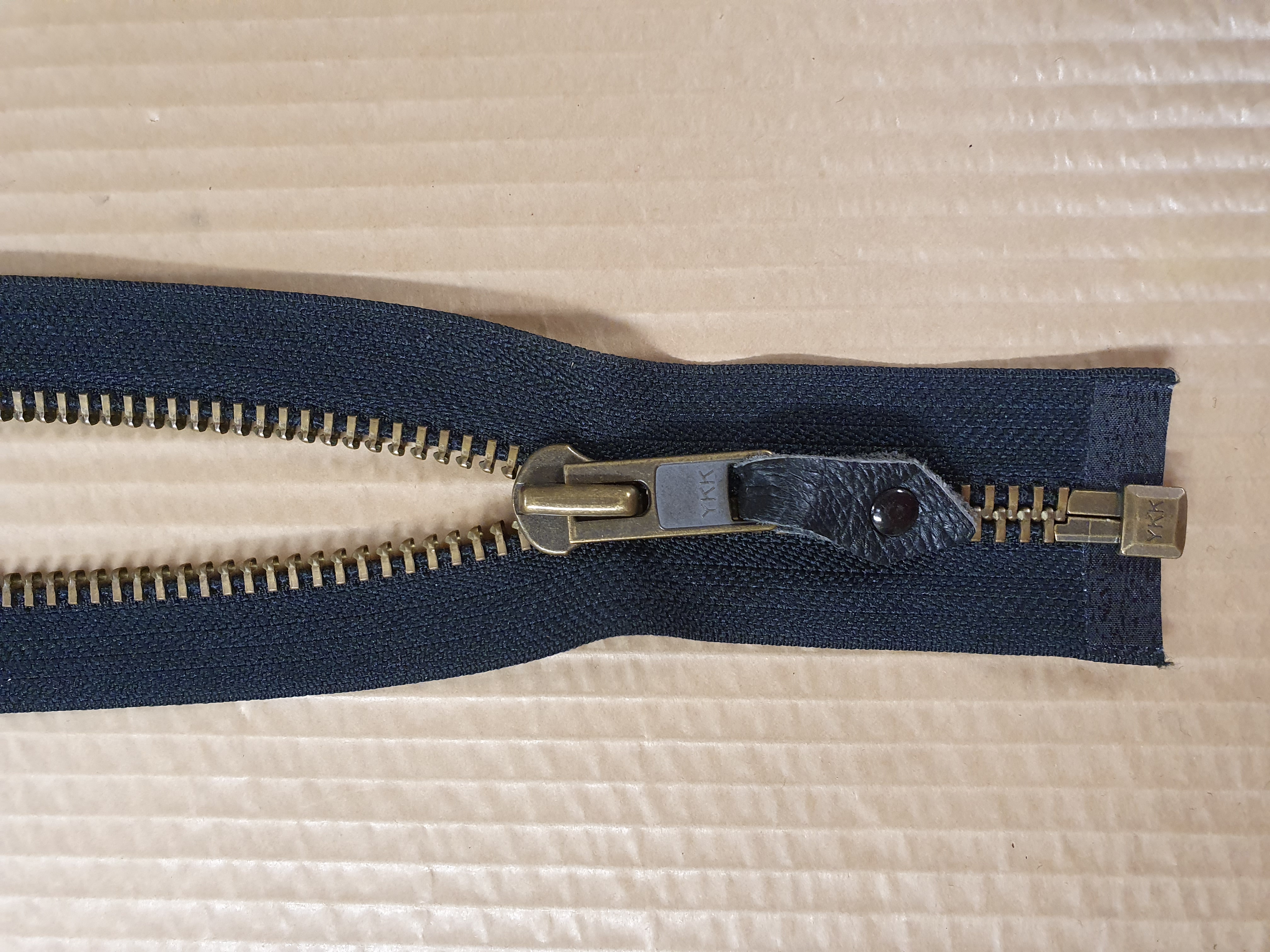 Blixtlås MGKBO-10 61 cm med läderkläpp Fg Svart