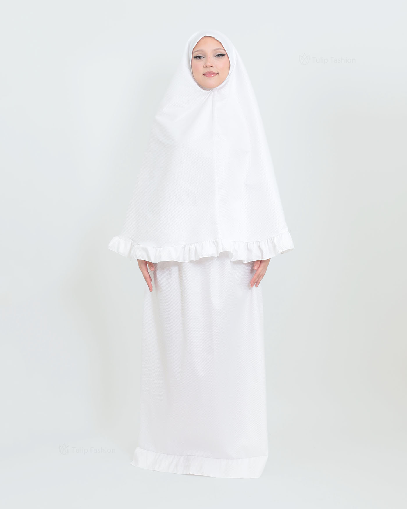 Prayer Clothes Kornich - White