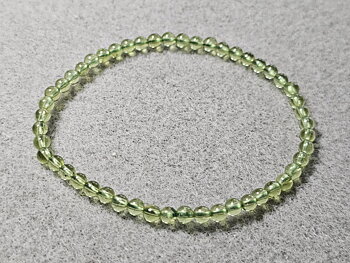 4mm peridot armband
