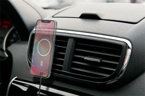 Deltaco Trådlös laddare till bilen 15W - Svart - 2