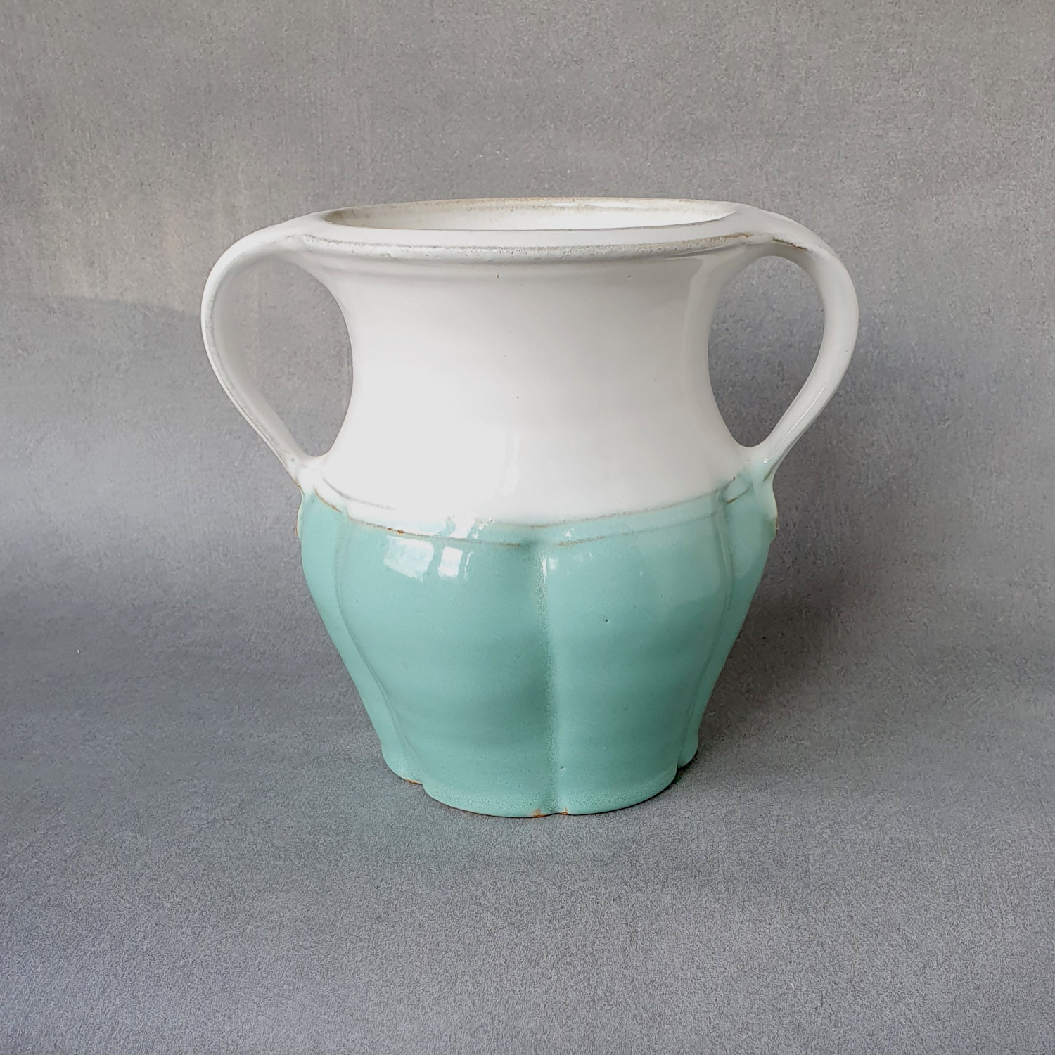 Tulip jar with handles - 4