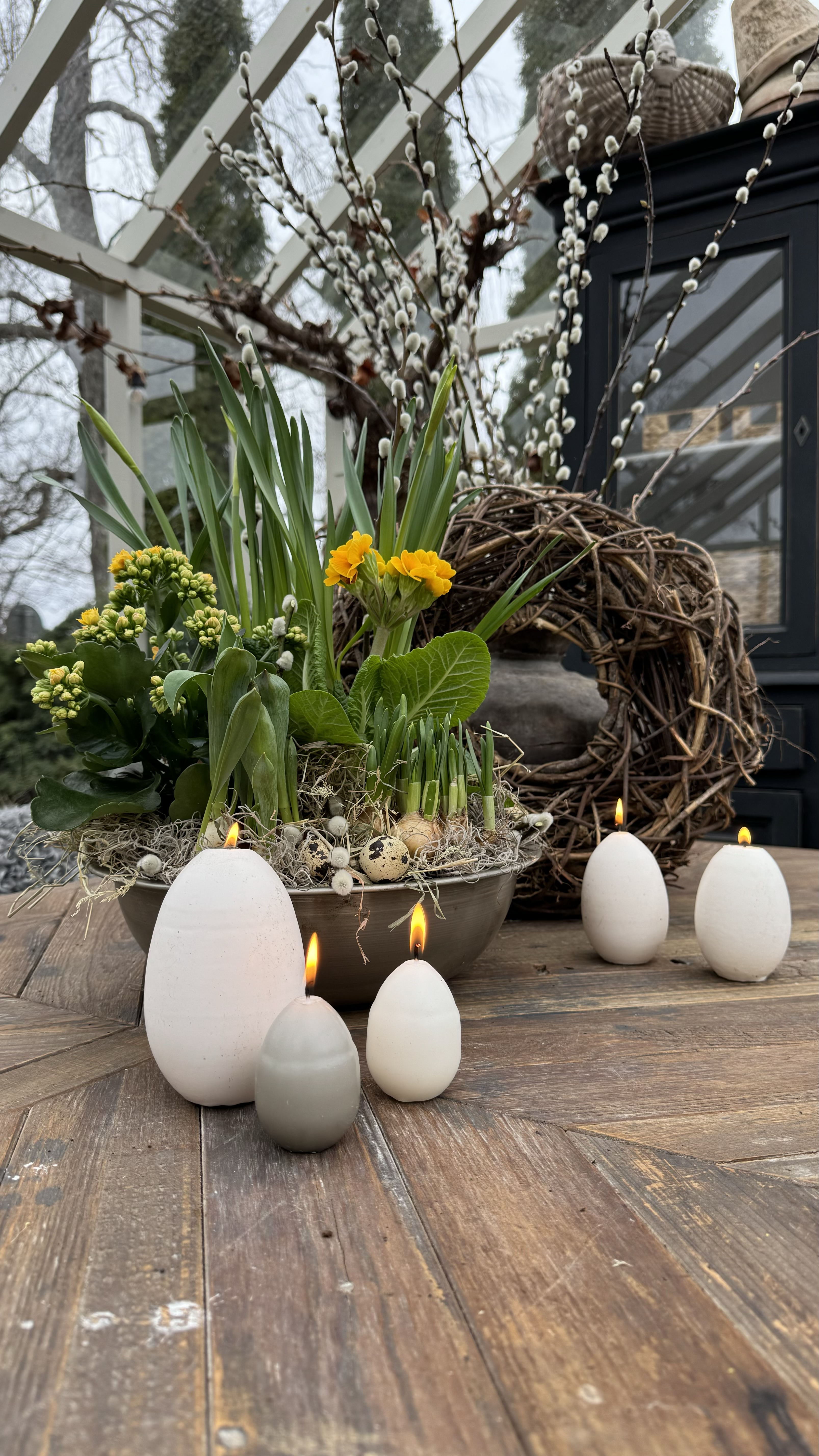 Candle - Egg candle - Stearin candle - Duck egg - White - 10 cm - 11