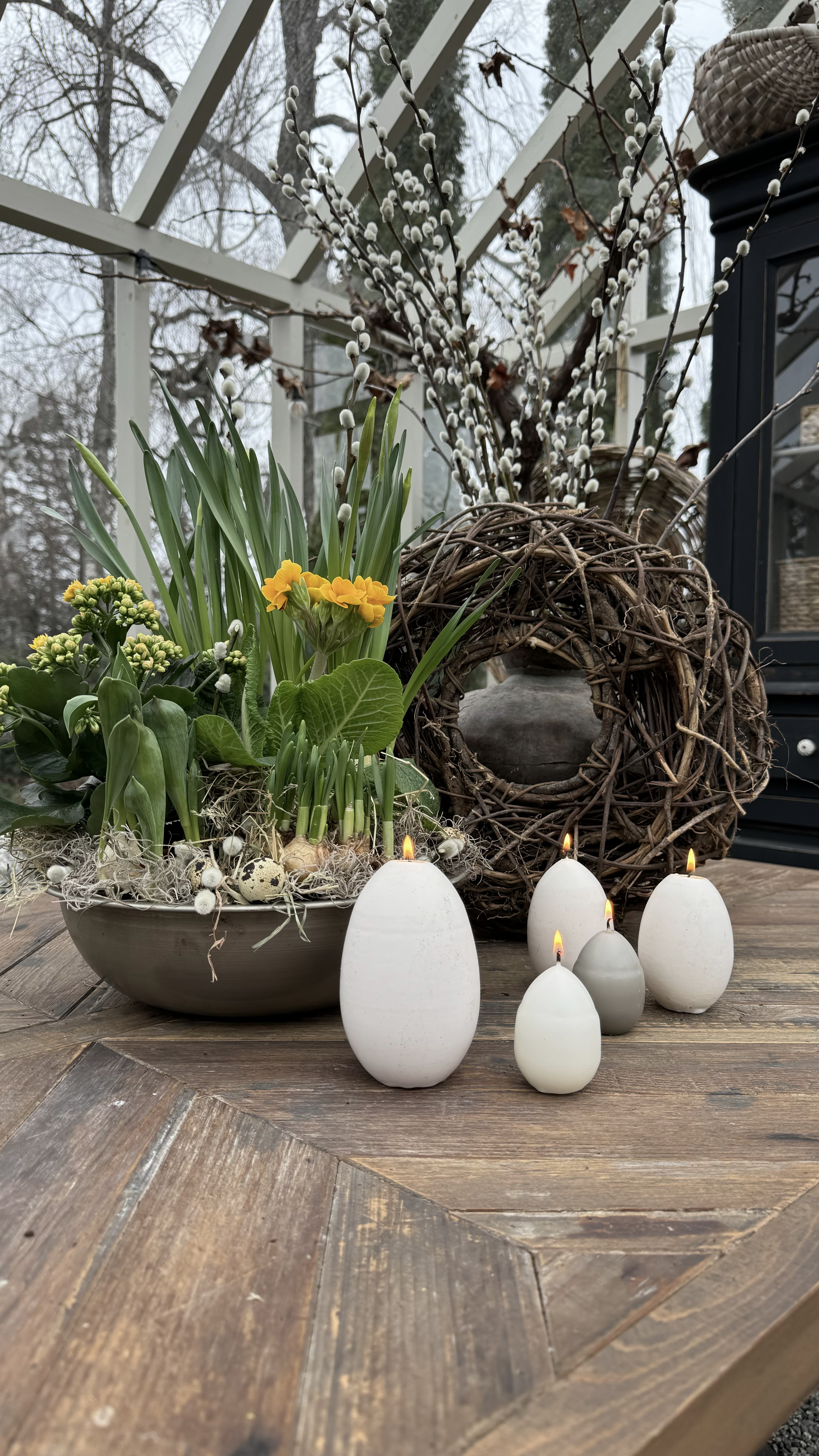 Candle - Egg candle - Stearin candle - Duck egg - White - 10 cm - 10