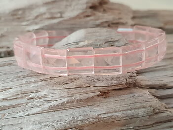 Rosenkvarts kvadrat fasetterad ca. 10mm bred , dubbelhål, 17-18cm armband