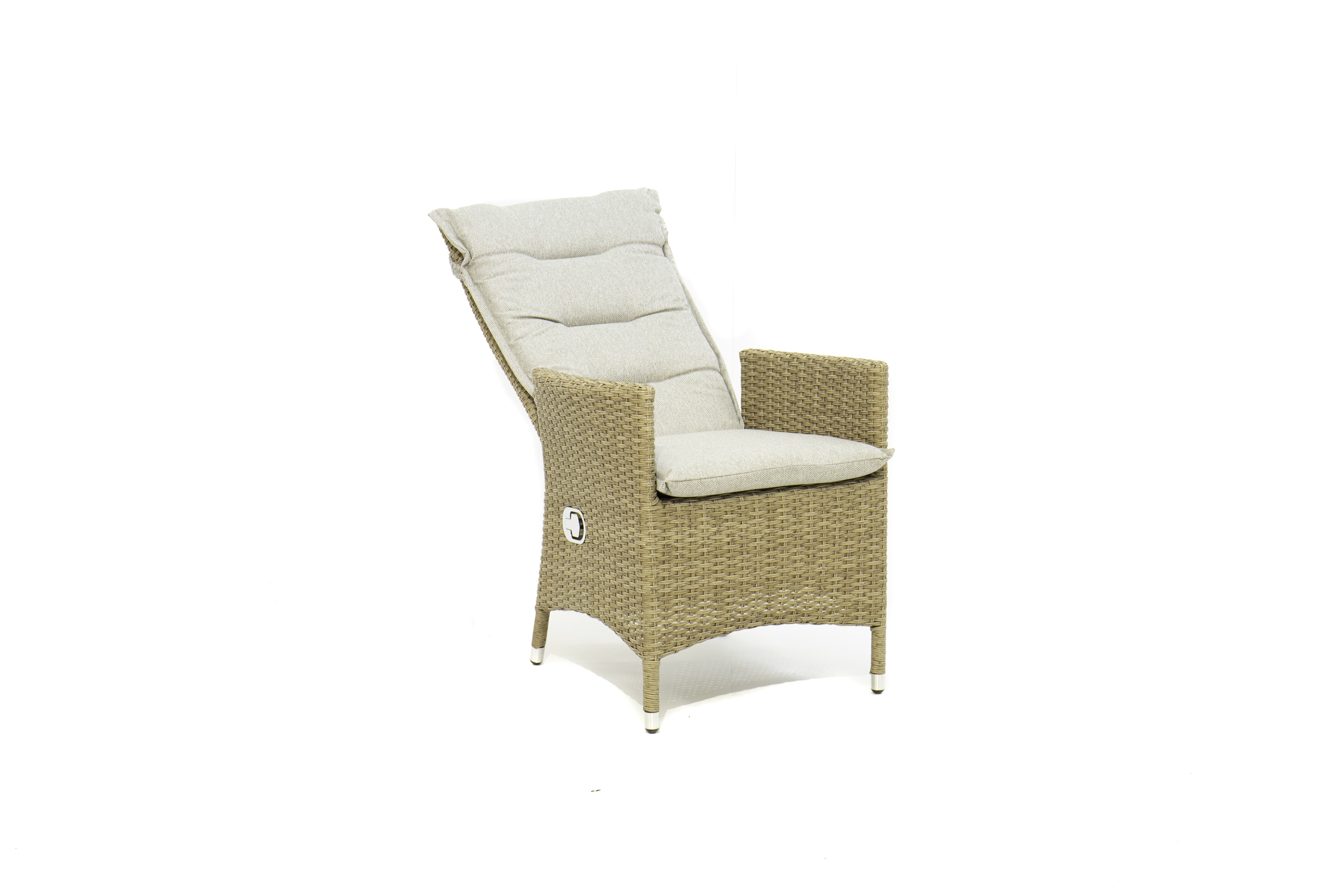 Gobi stol i konstrotting, färg sjögräs /beige, frontvy med fälld ryggstöd