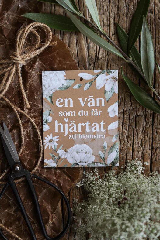 MAJAS COTTAGE CARD "En vän som dig får hjärtat att blomstra"