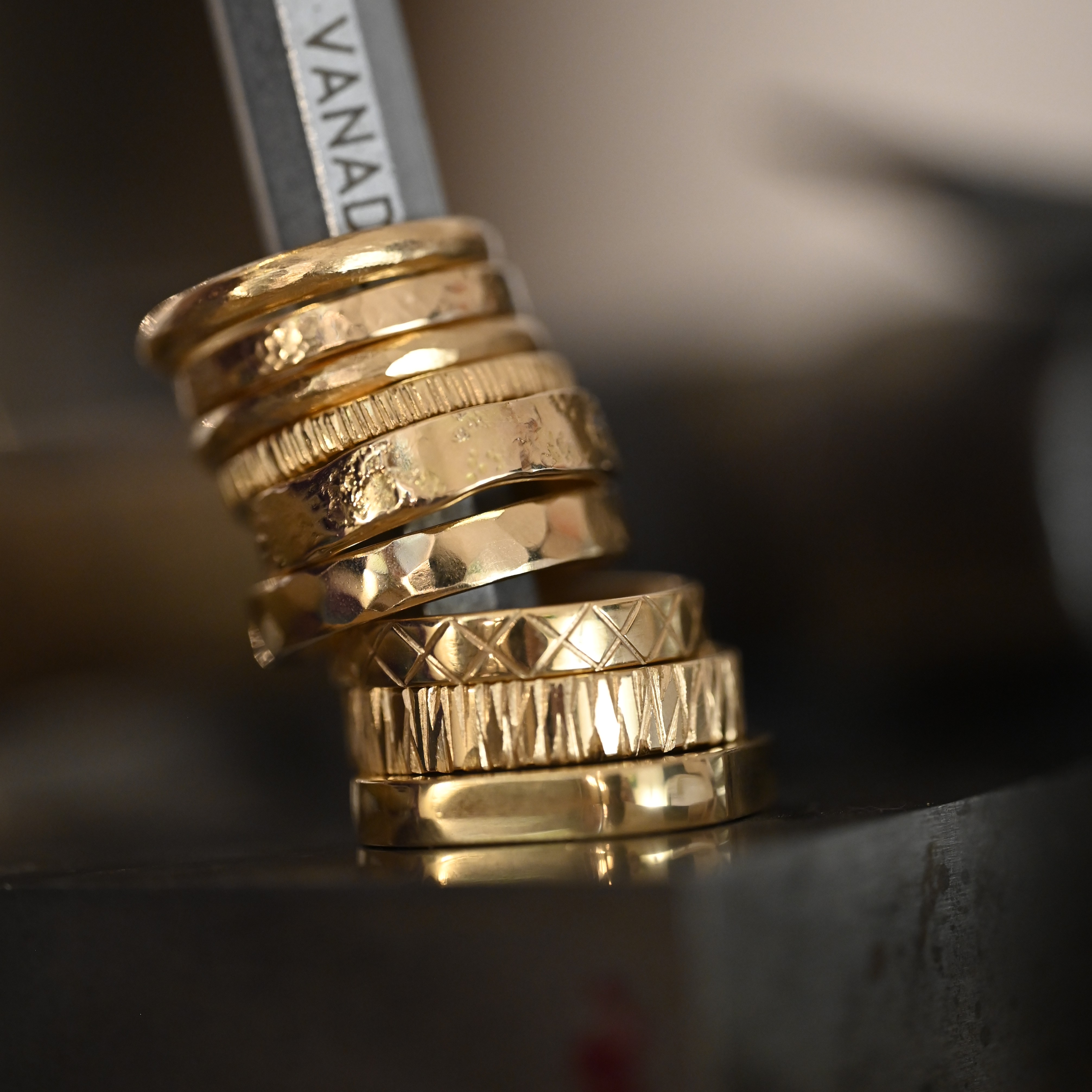 Ring DoGood handgjord yta guld 18 karat - 3