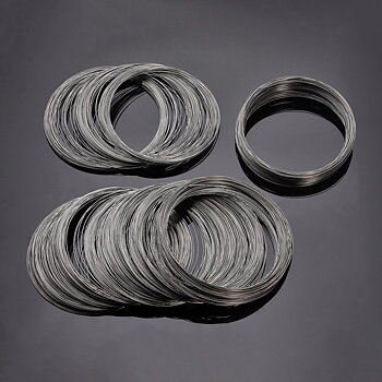 Memory wire för halsband – svart, 11,5 cm (20 varv)