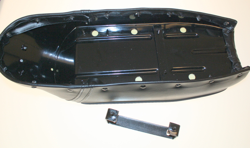 Sadel ribbet VZ50 svensk - 3