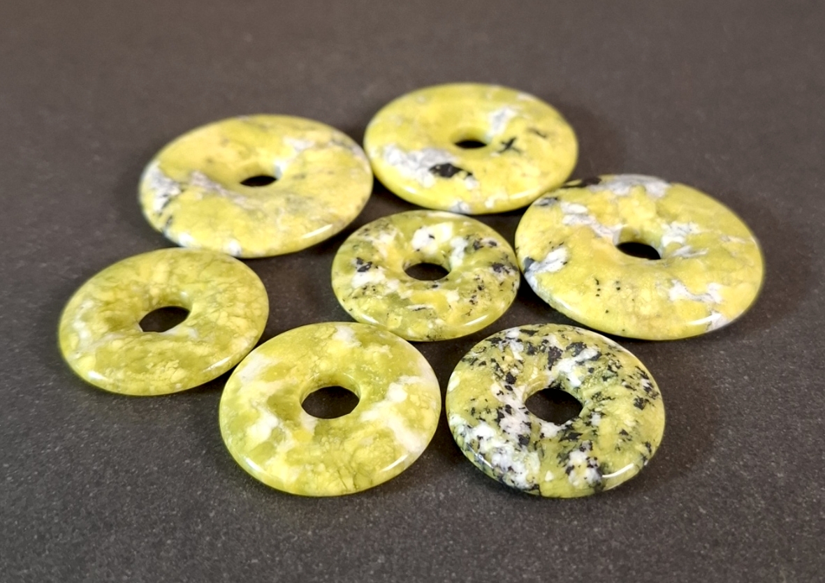 Norsk Lizardit -  Sten Donut /Ring form