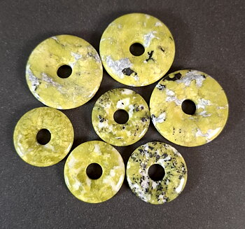 Norsk Lizardit -  Sten Donut /Ring form