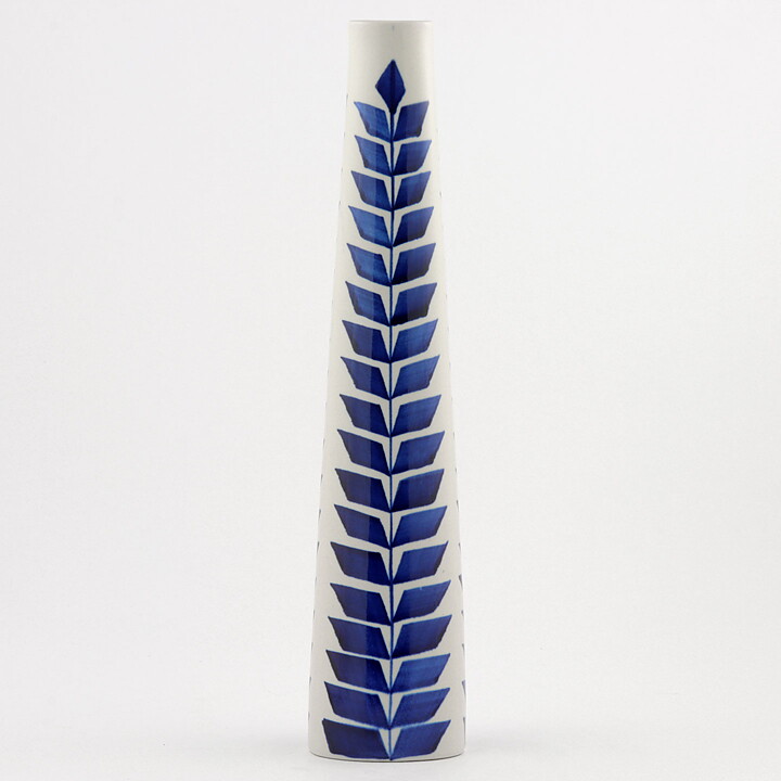 カリン・ビョールクイスト Indigoシリーズ  三角をした花瓶　Vase 1952年 (31cm)