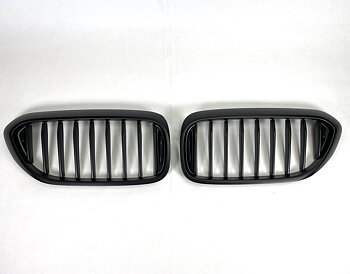 BMW G30 2017--> Grill/Njurar Matt Svarta 