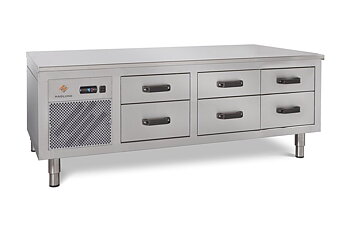 Haglunds - Grillkylbänk - GN 1/1-150 kantiner - Inbyggt aggregat - Mått: 1200x700x600mm